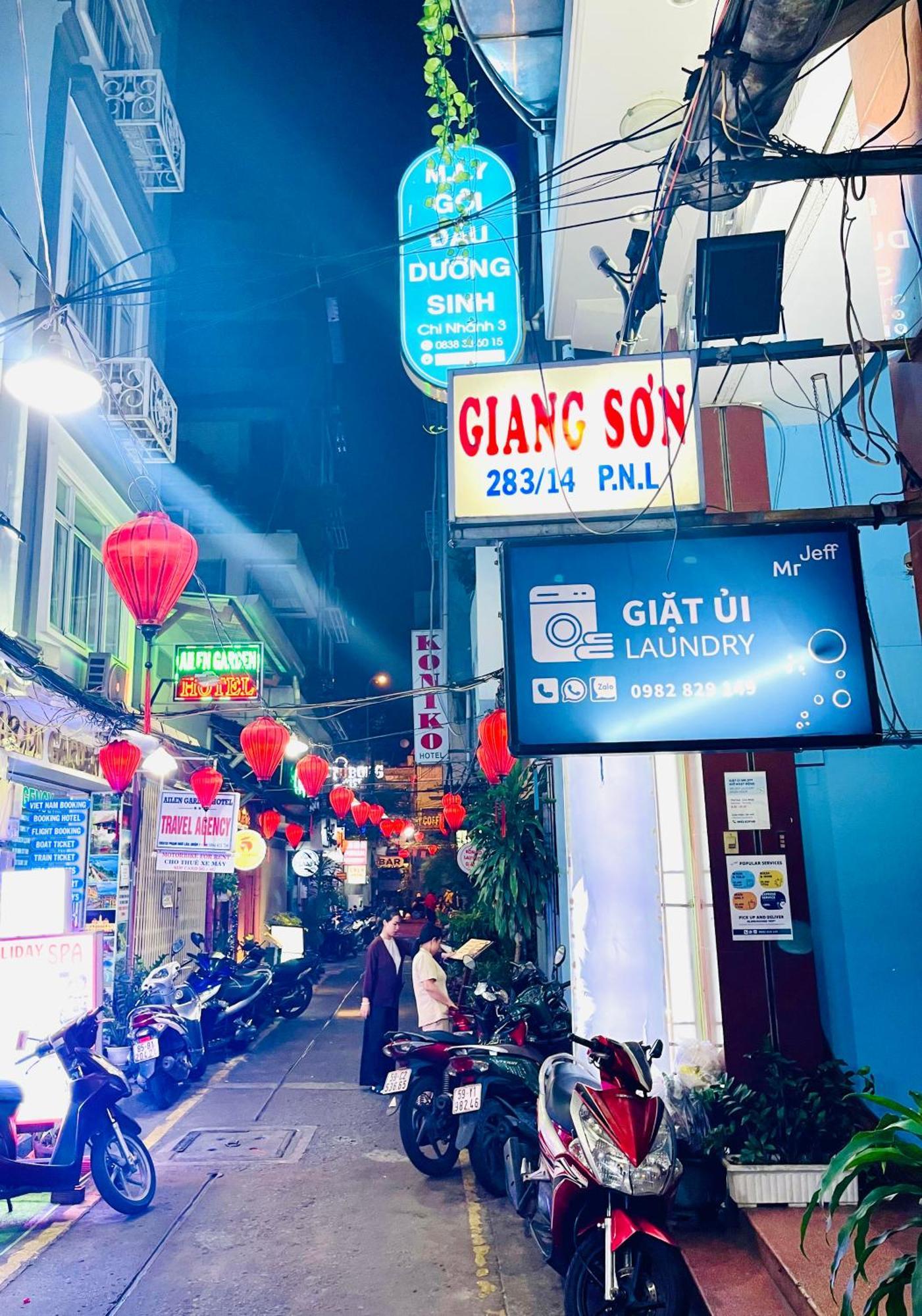 Giang Son Hotel江山民宿范五老区酒吧街胡志明市 Dış mekan fotoğraf